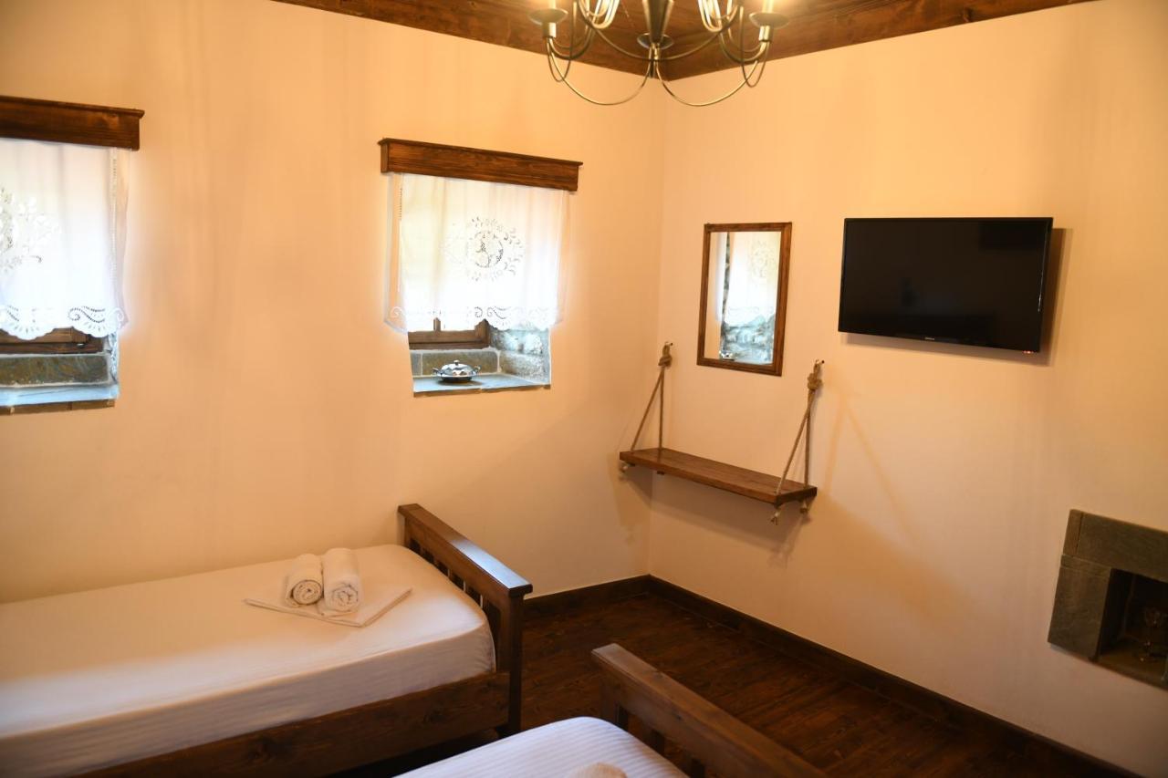 Anhel Hotel Berat Exterior foto